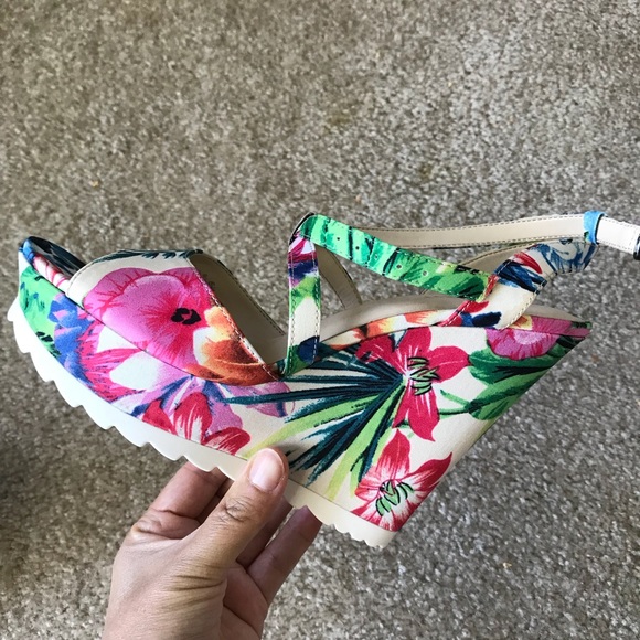 Nine West sandal shoes NWT - Picture 3 of 7